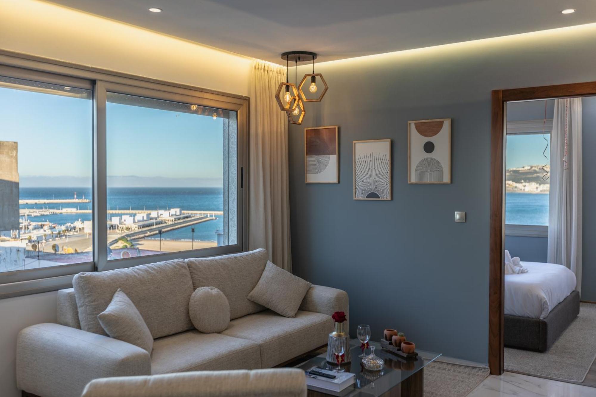 Marina View Residence Luxurious Studio Retreat With Stunning Ocean Views 1 Double Bedroom, 1 Convertible Couch Tanger Ngoại thất bức ảnh